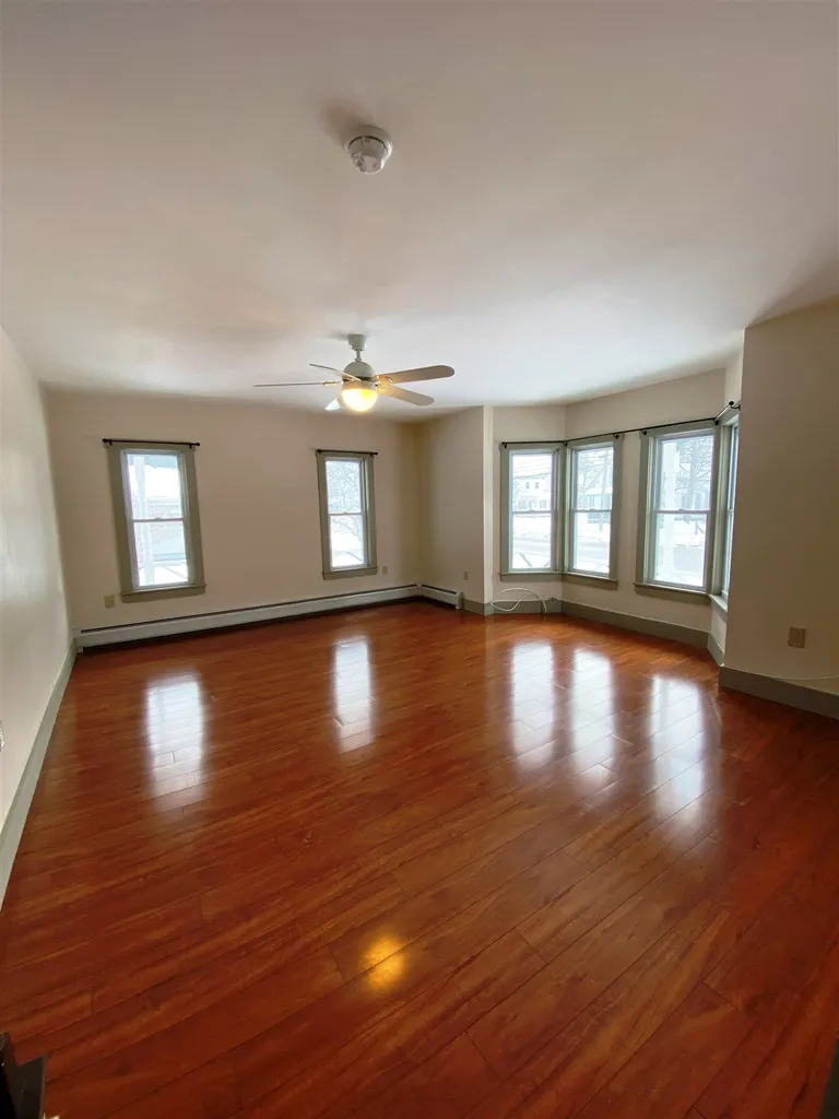 4 Hill Street Littleton NH 03561