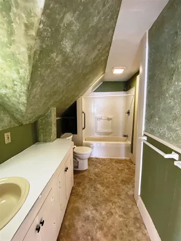 4 Hill Street Littleton NH 03561