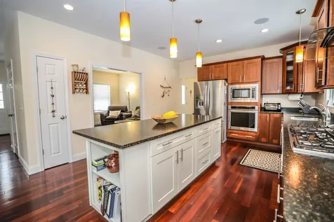 32 Tanglewood Drive Auburn NH 03032