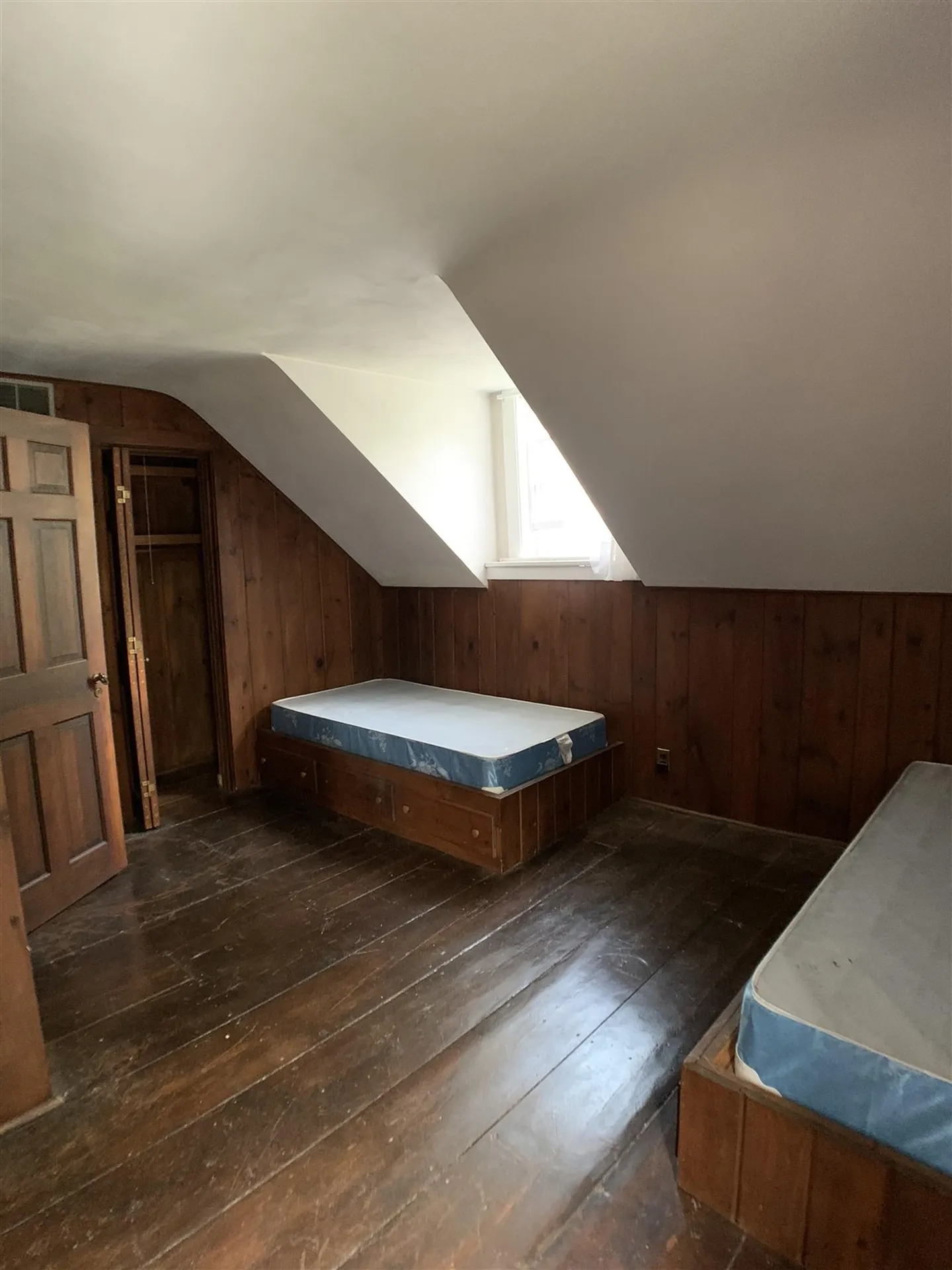 816 Popple Dungeon Road Chester VT 05143
