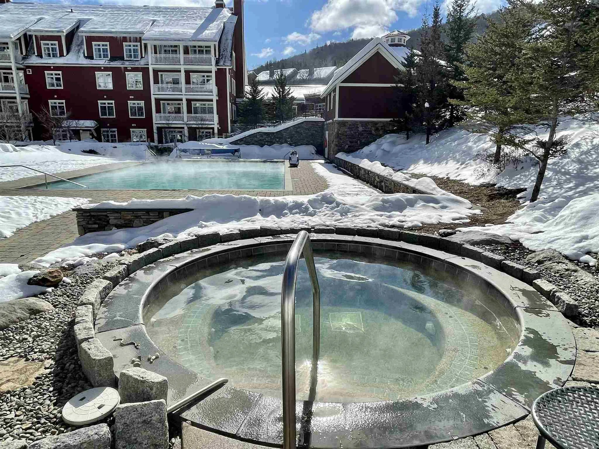 102 Forest 231 / Iii Drive Warren VT 05674