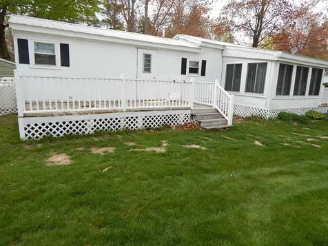 5 Meredith Drive Hampstead NH 03841