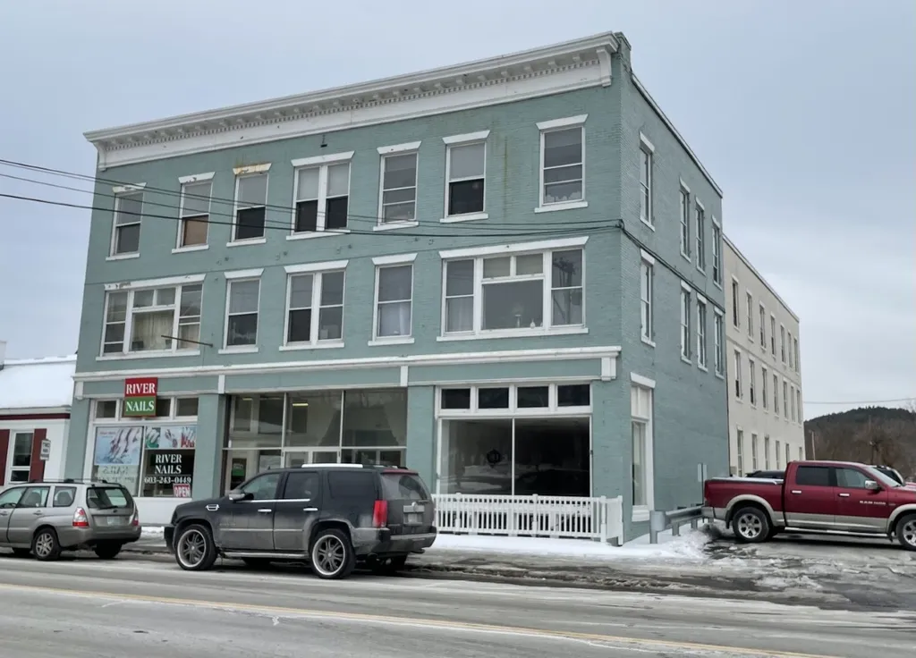 41 Central Street Haverhill NH 03785