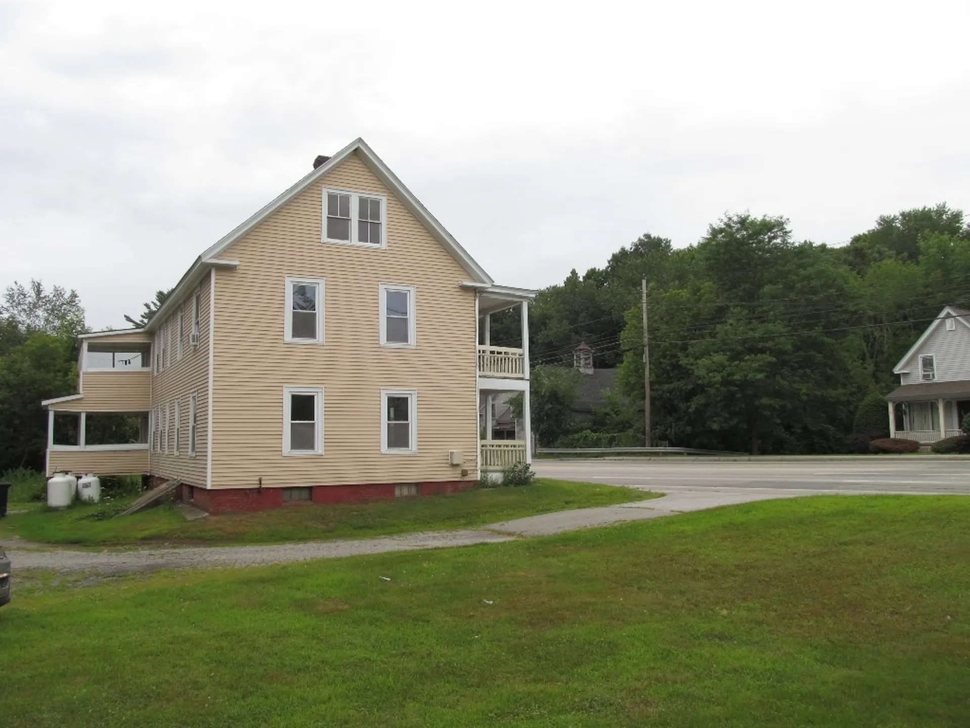 107 Washington Street Claremont NH 03743