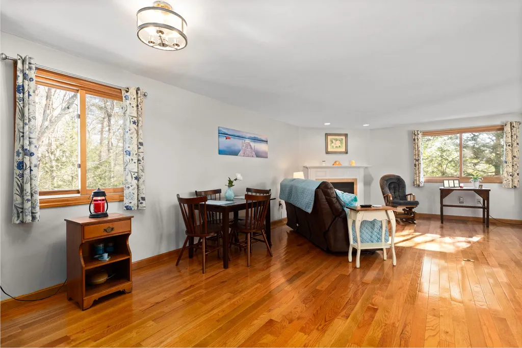 153 Coffin Road Epping NH 03042