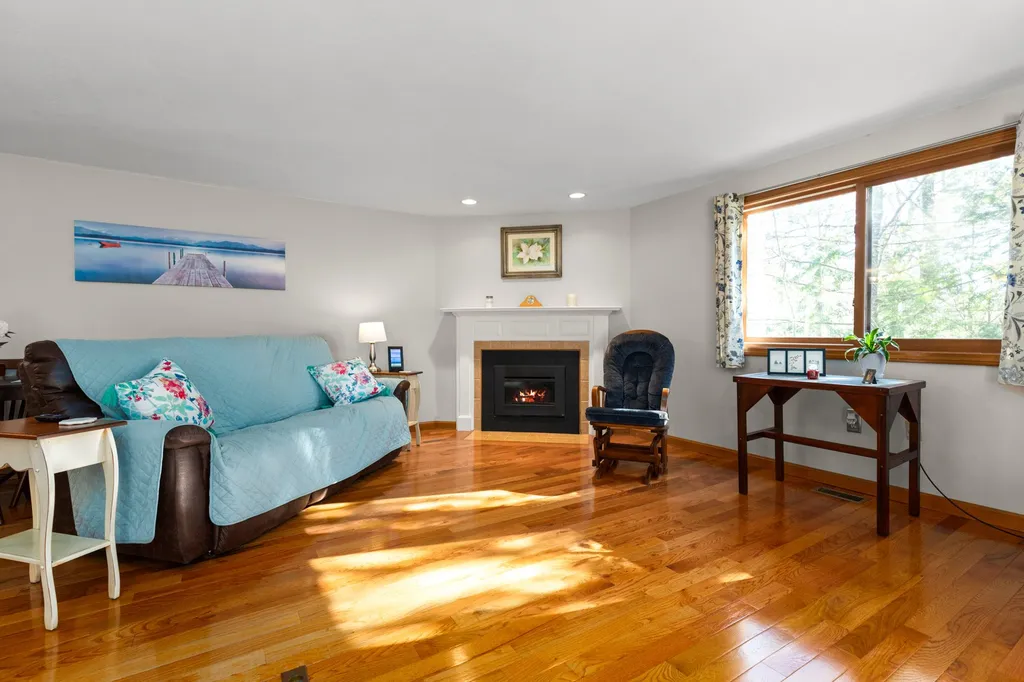 153 Coffin Road Epping NH 03042
