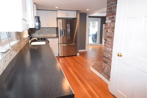 368 County Road New London NH 03257