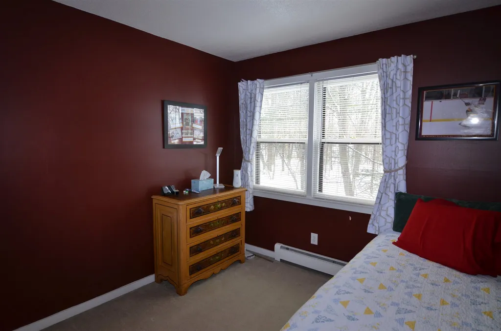 35 Floyd Avenue Lebanon NH 03748