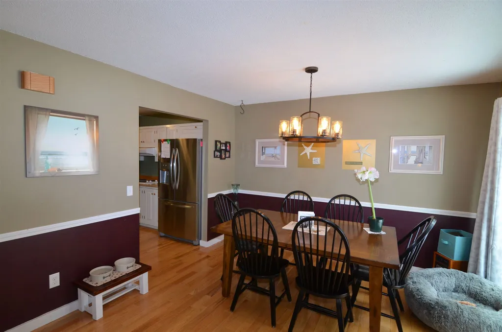 35 Floyd Avenue Lebanon NH 03748