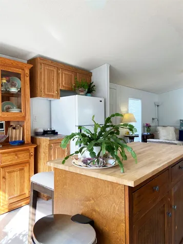 27 Desfosses Avenue Portsmouth NH 03801