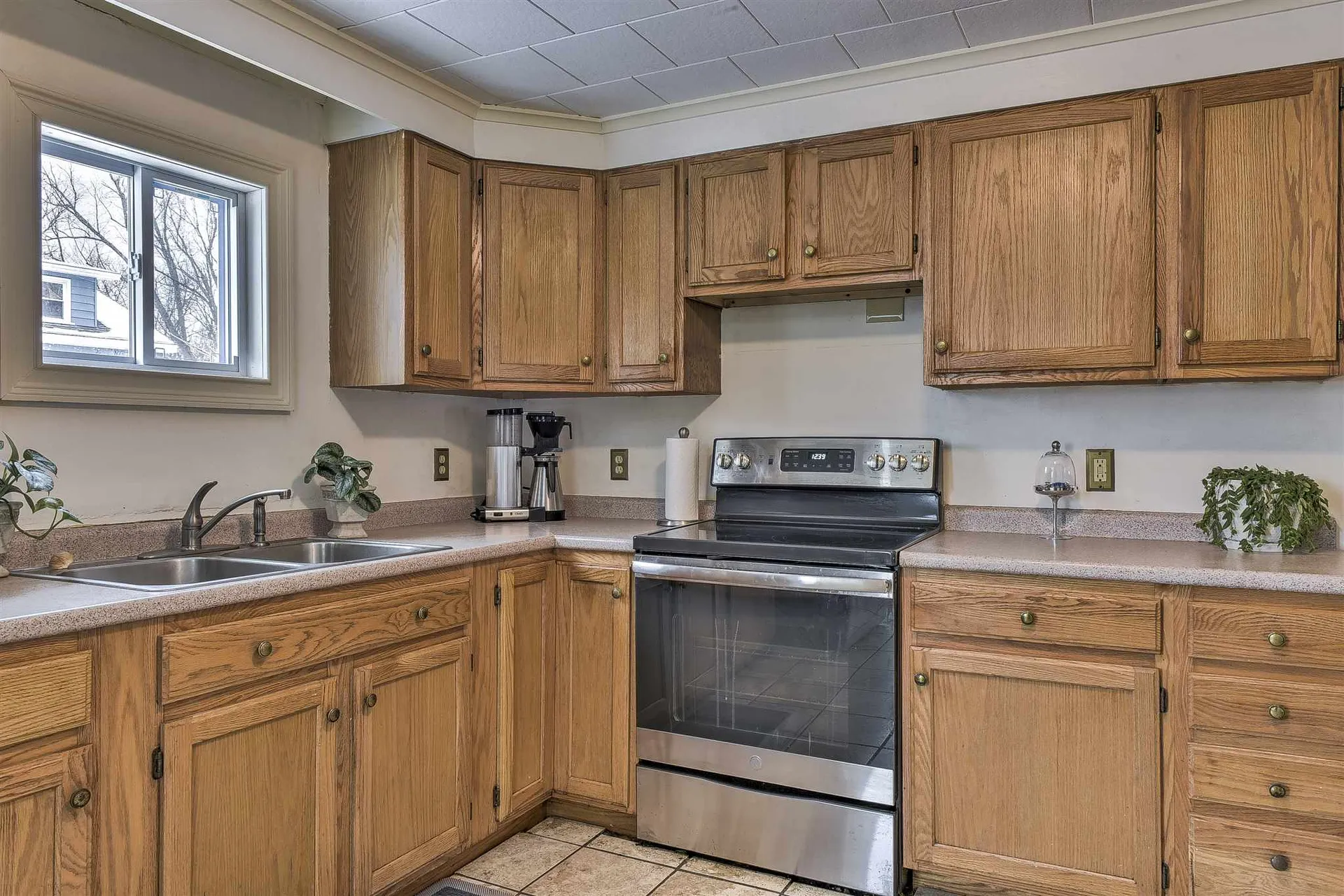 22 Hooper Street Keene NH 03431