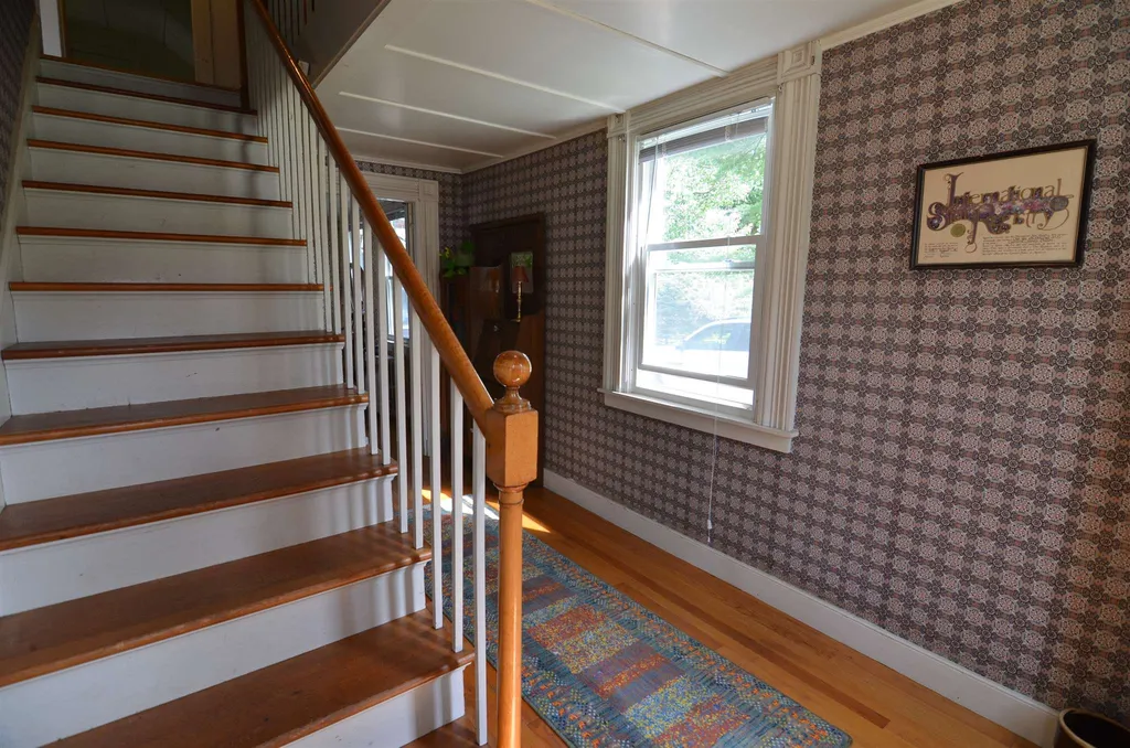 27 High Street Ludlow VT 05149