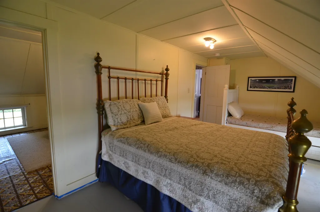 27 High Street Ludlow VT 05149