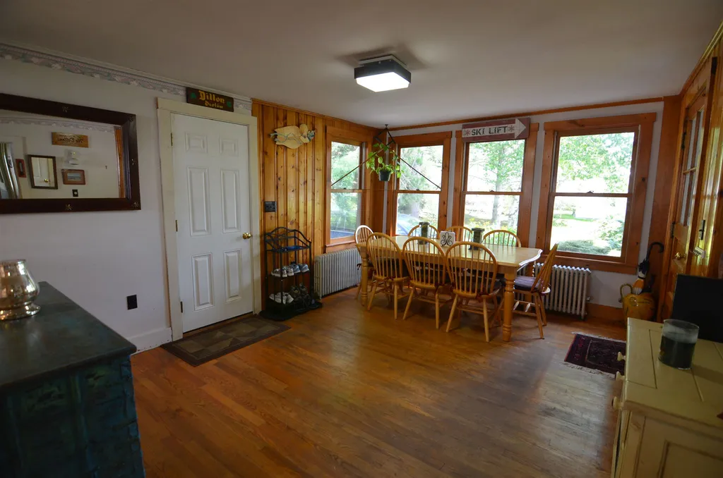 27 High Street Ludlow VT 05149