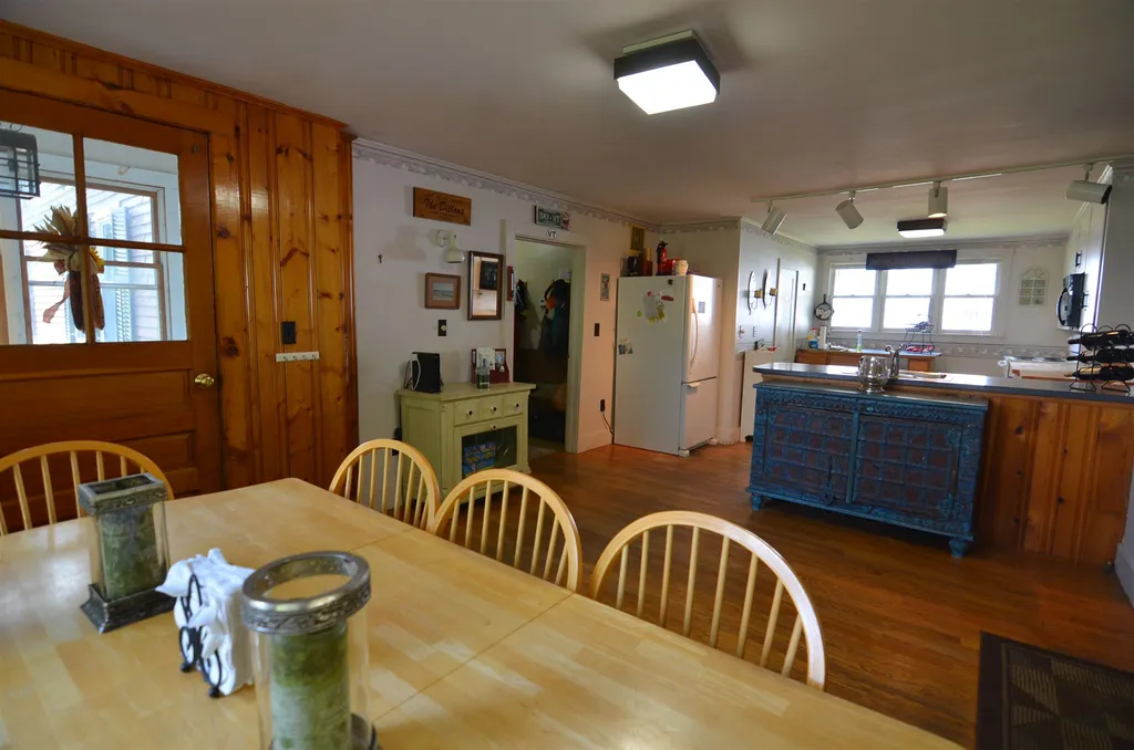 27 High Street Ludlow VT 05149