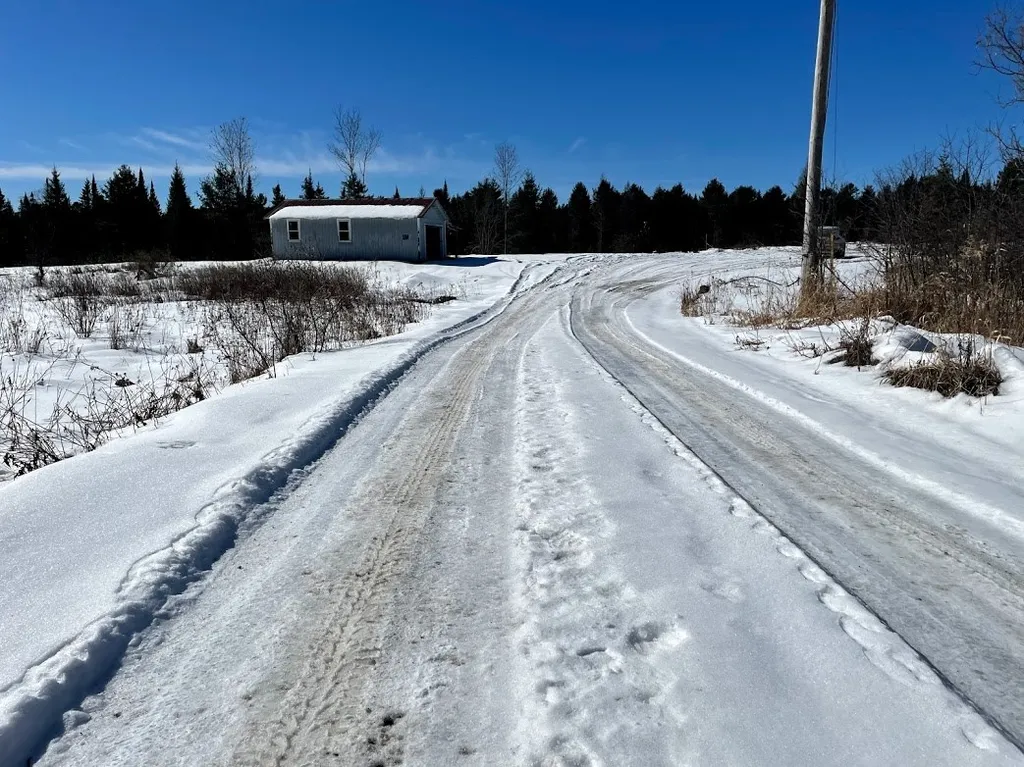 1001 Wallace Hill Road Newbury VT 05081