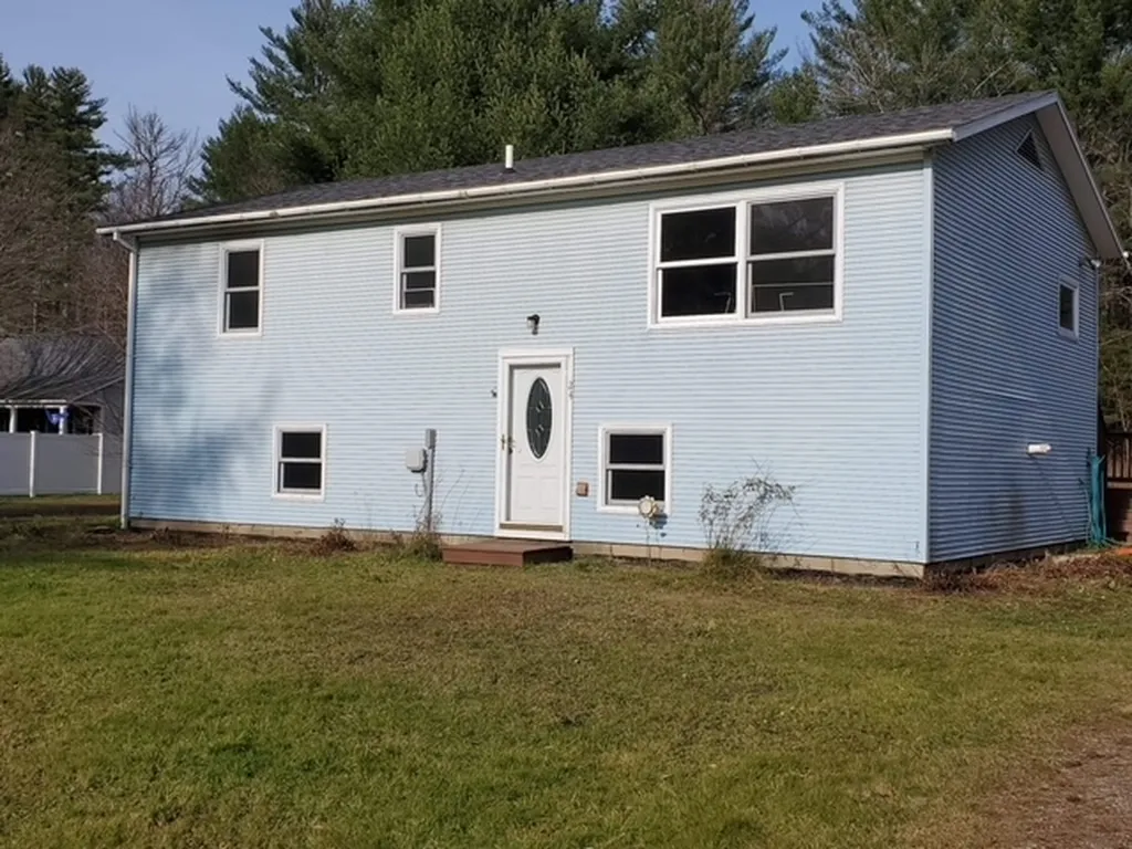 24 Crabapple Lane Hyde Park VT 05655