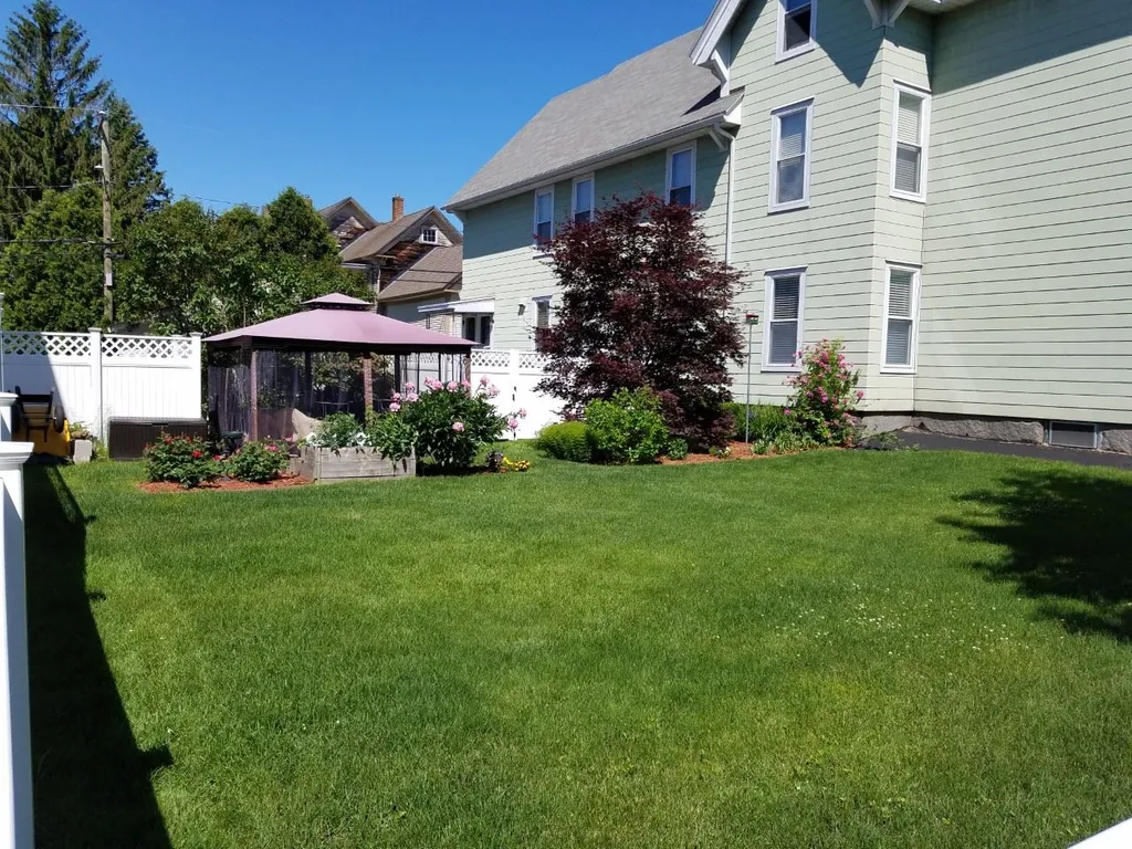 236 Walnut Street Manchester NH 03104
