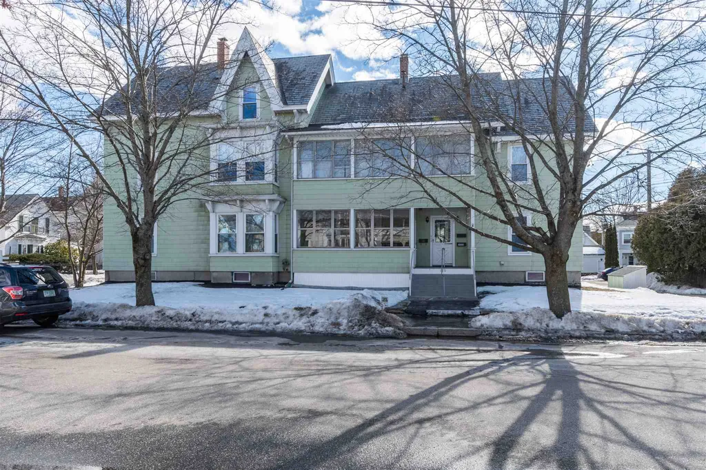236 Walnut Street Manchester NH 03104