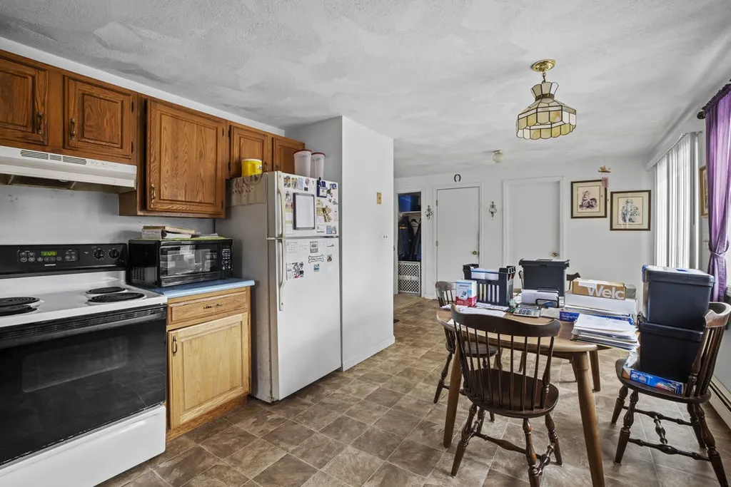 31 Kingsbury Drive Milton NH 03851