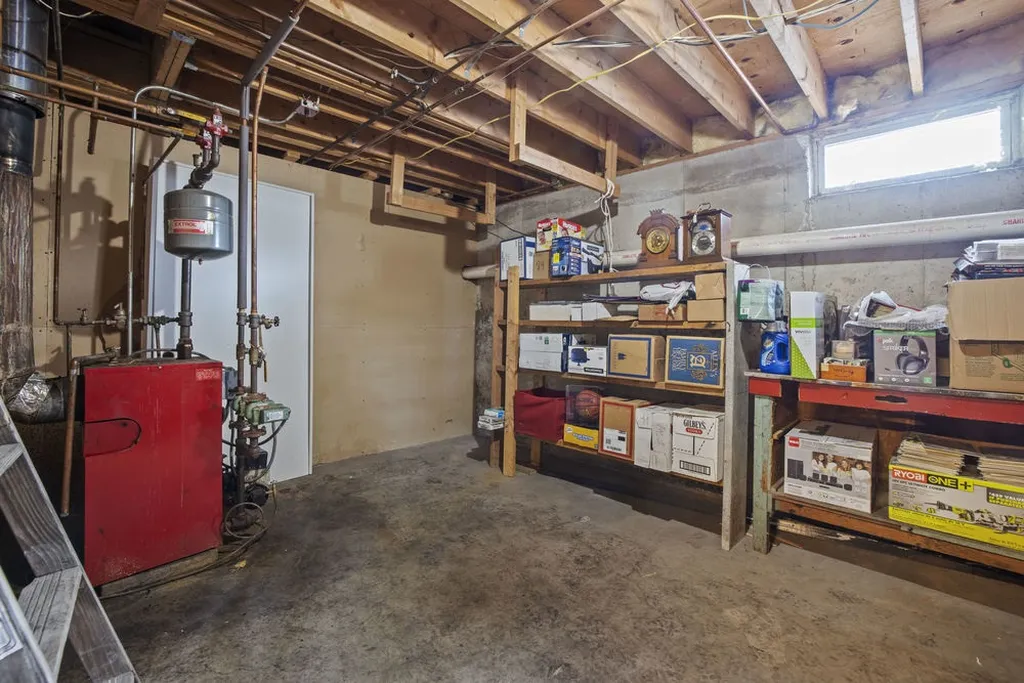 31 Kingsbury Drive Milton NH 03851