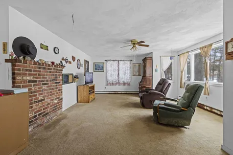 31 Kingsbury Drive Milton NH 03851