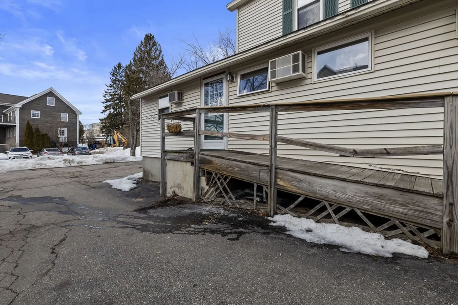 686 Central Avenue Dover NH 03820