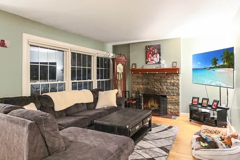 662 Amherst Street Manchester NH 03104