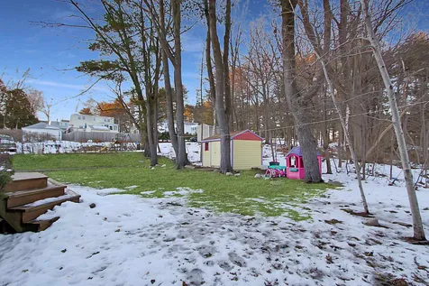 662 Amherst Street Manchester NH 03104