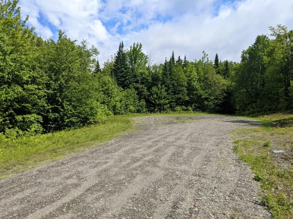 9 Silver Maple Road Colebrook NH 03576