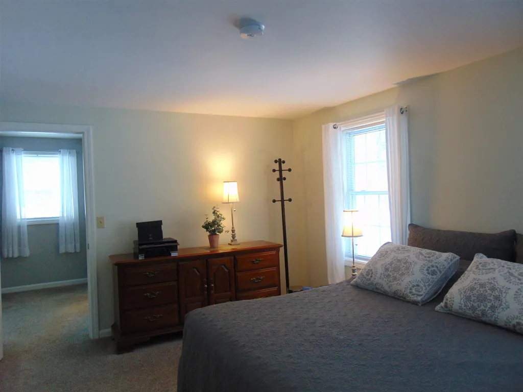 19 Meetinghouse Road Keene NH 03431