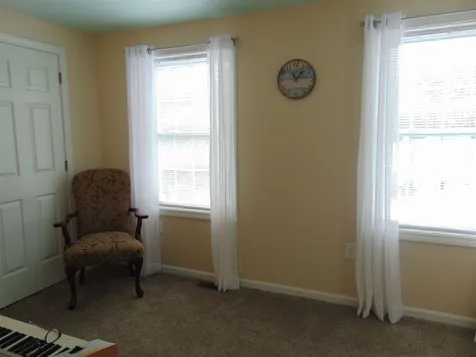 19 Meetinghouse Road Keene NH 03431