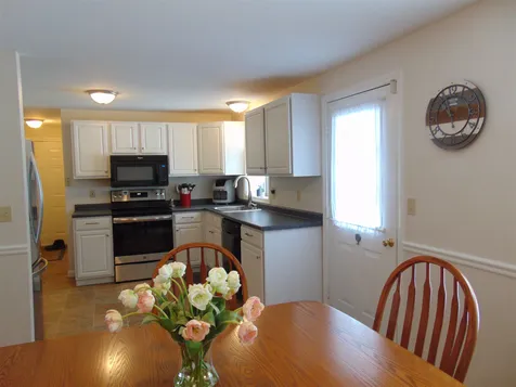19 Meetinghouse Road Keene NH 03431