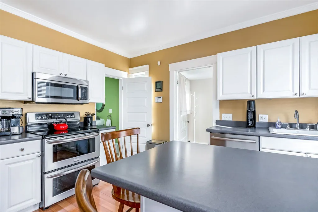 36 North Elm Street St. Albans City VT 05478