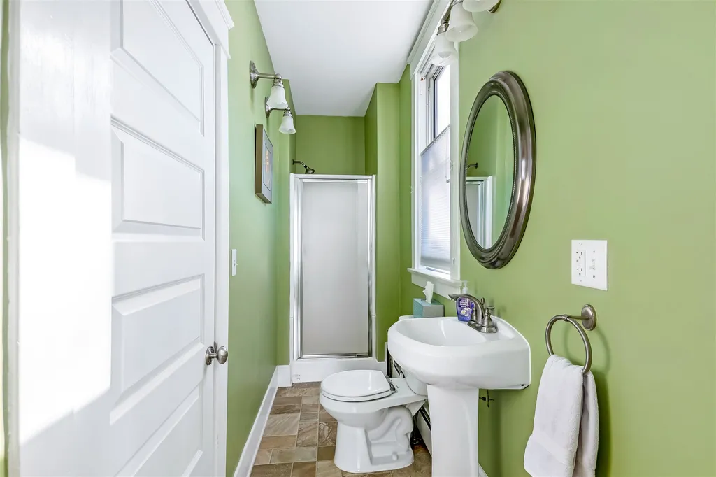 36 North Elm Street St. Albans City VT 05478