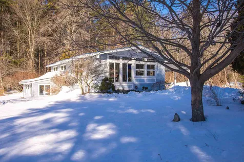 9 River Road North Hampton NH 03862