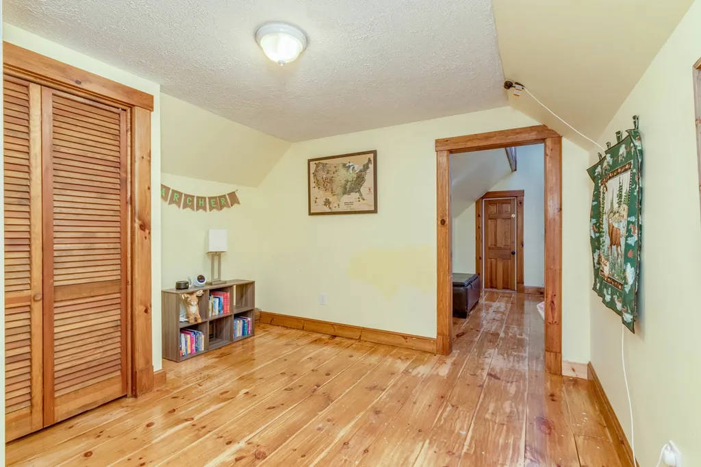 7 Colman Path Merrimack NH 03054