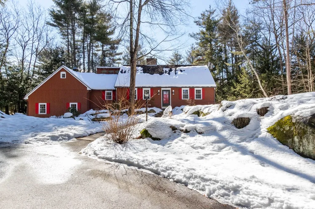 7 Colman Path Merrimack NH 03054