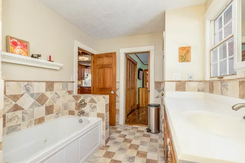 7 Colman Path Merrimack NH 03054
