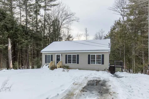 30 Melody Lane Hillsborough NH 03244