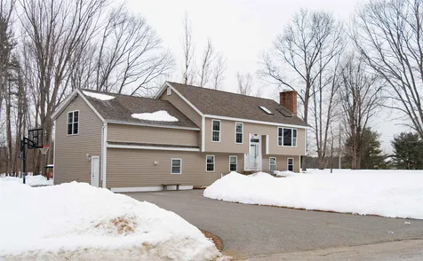 84 Sanborn Road East Kingston NH 03827