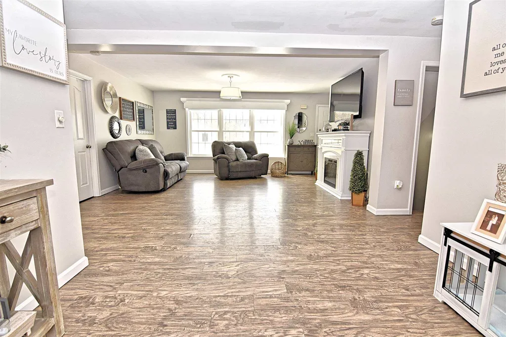436 Bay Road Andover NH 03216