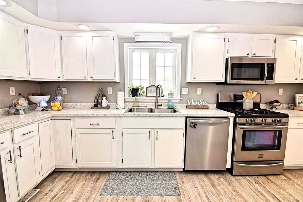 436 Bay Road Andover NH 03216
