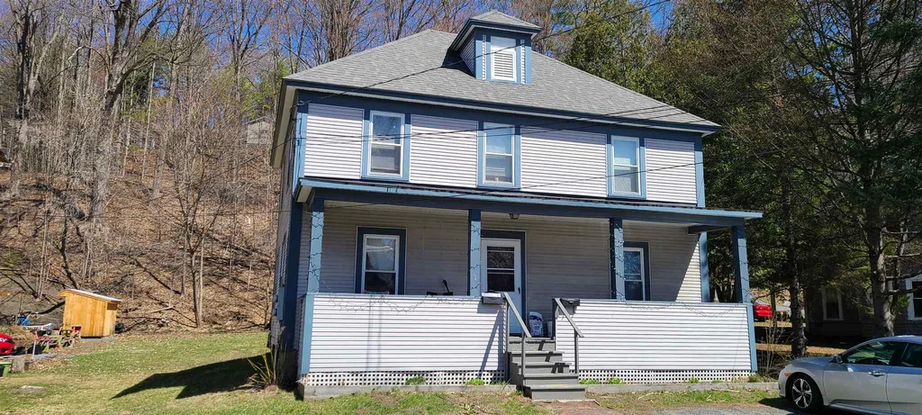 36 Hazen Street Hartford VT 05001