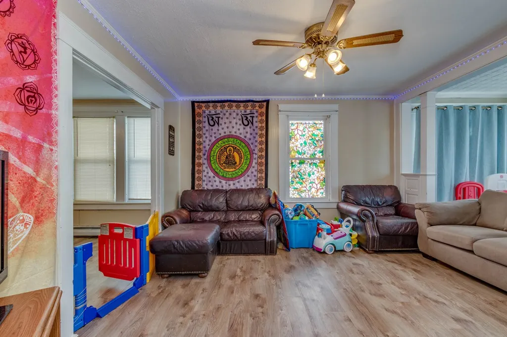 498-500 Kelley Street Manchester NH 03102