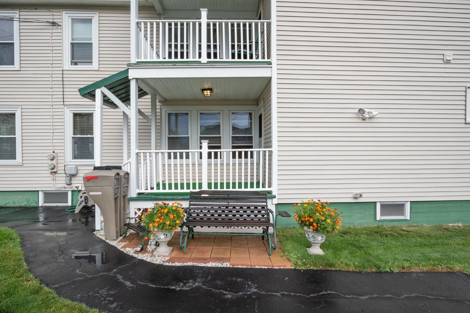 498-500 Kelley Street Manchester NH 03102