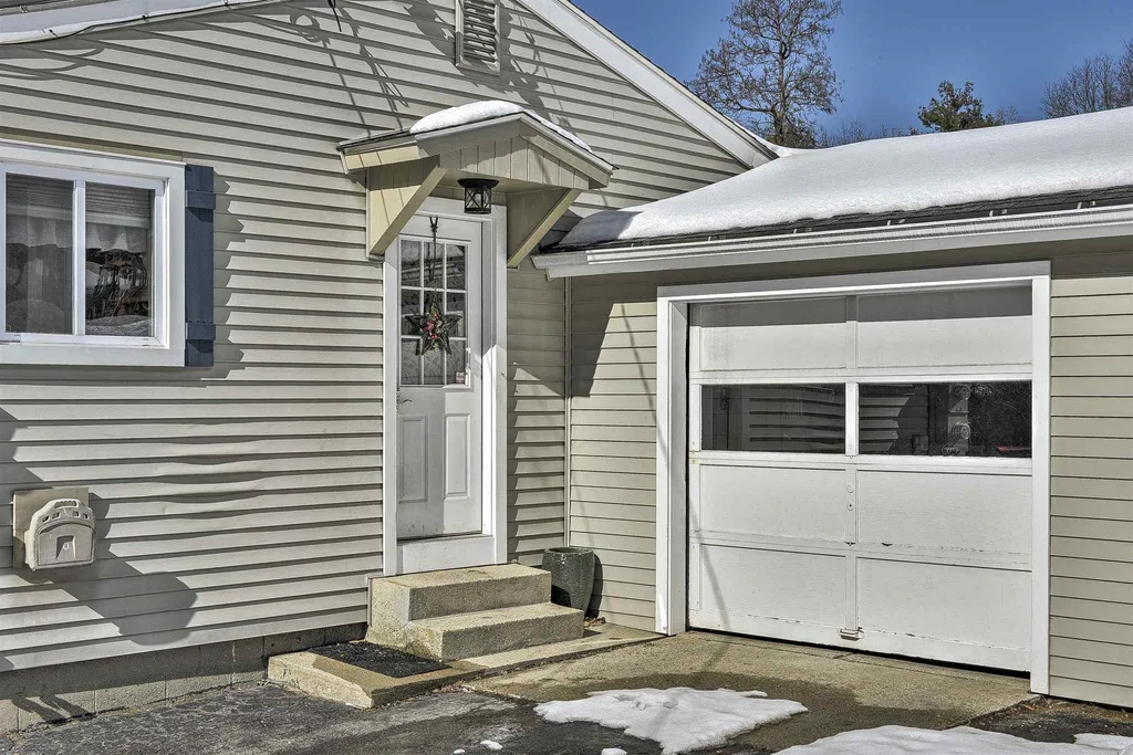 28 Bellevue Street Keene NH 03431