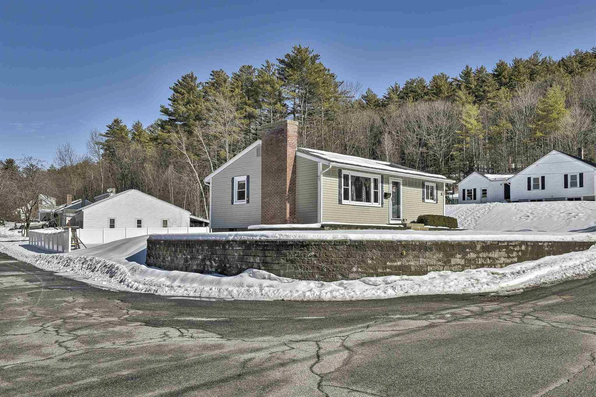 28 Bellevue Street Keene NH 03431