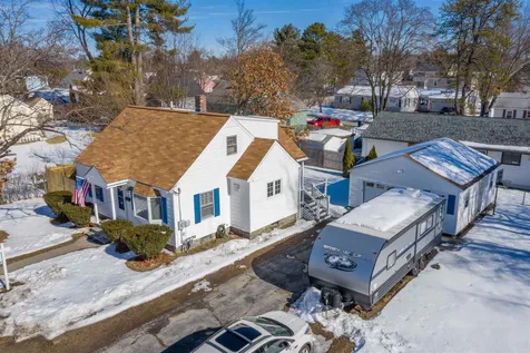 66 Lund Street Nashua NH 03060