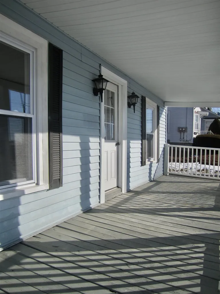 106 Burke Street Nashua NH 03060